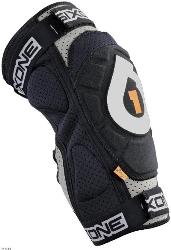 Sixsixone® evo knee guard