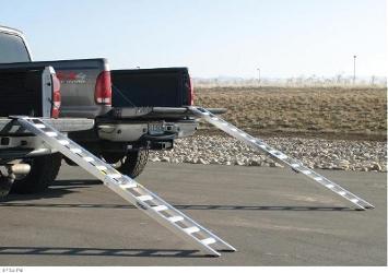 Fly racing folding runway ramp