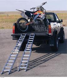 Fly racing™ folding runway ramp