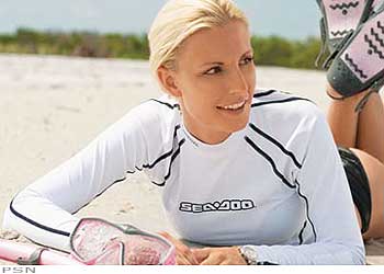 Ladies' pro rashguard