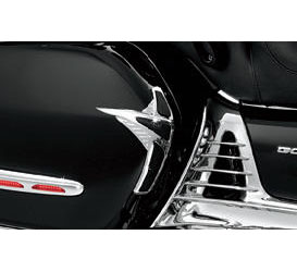 Kuryakyn saddlebag front scuff protectors