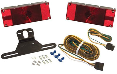 Boater sports low profile tail lights