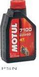 Motul 7100 synthetic ester motor oil