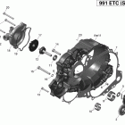 Spyder RT_RTS SE5 01- clutch cover and water pump