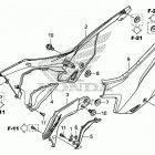 CRF125F БОКОВАЯ КРЫШКА